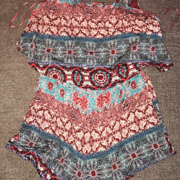 Romper - Picture 2 of 2